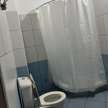 아파트 Apartament *
